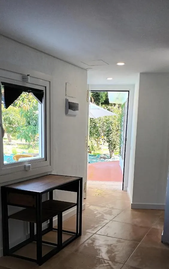 Time To Experience Guest House Salobre  Spain
