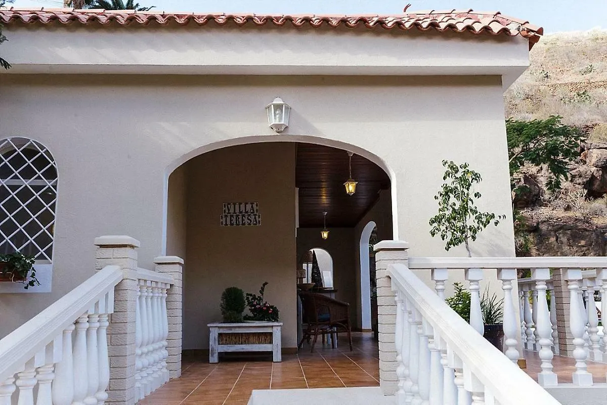 Time To Experience Guest House Salobre  Spain