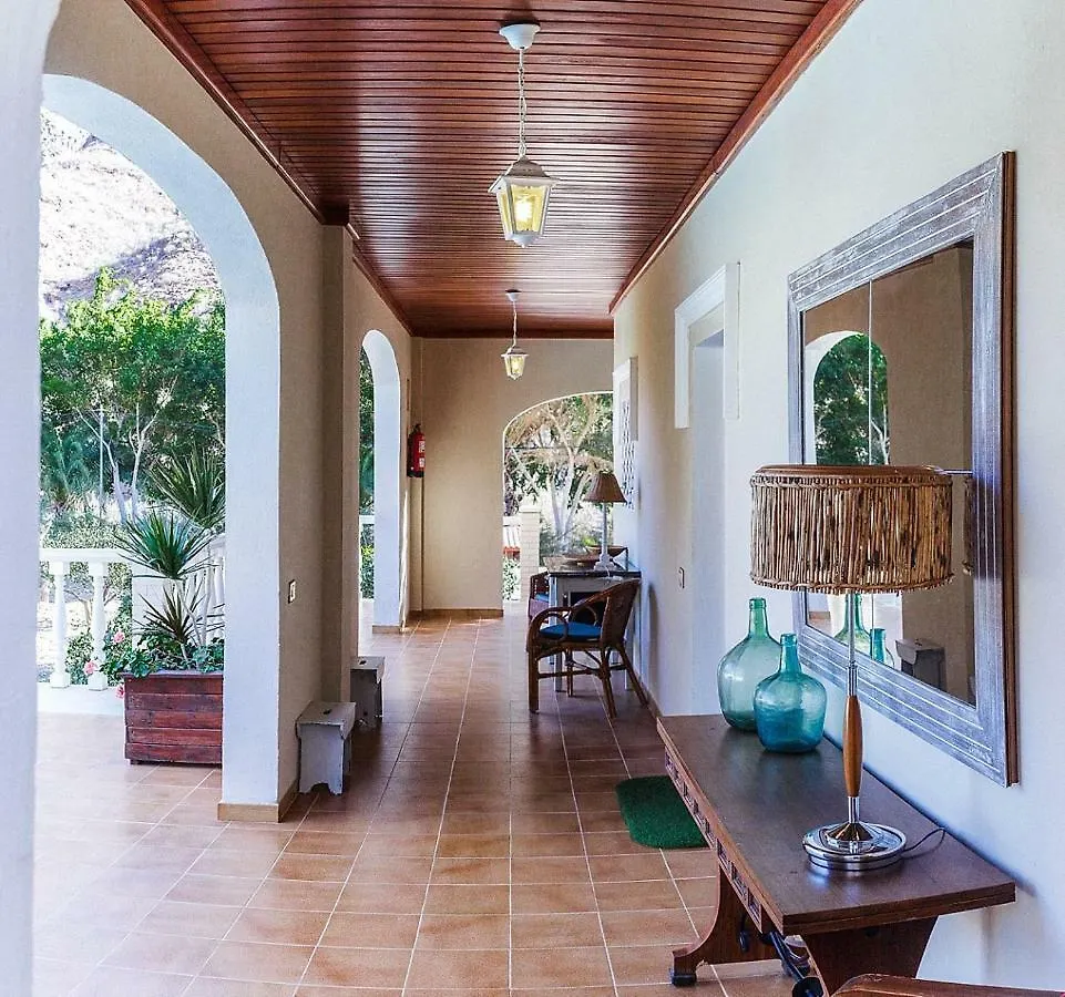 Country house Time To Experience Guest House Salobre